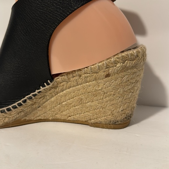 Bettye Muller Black Leather Open Toe 3” Wedges!! - Picture 6 of 8